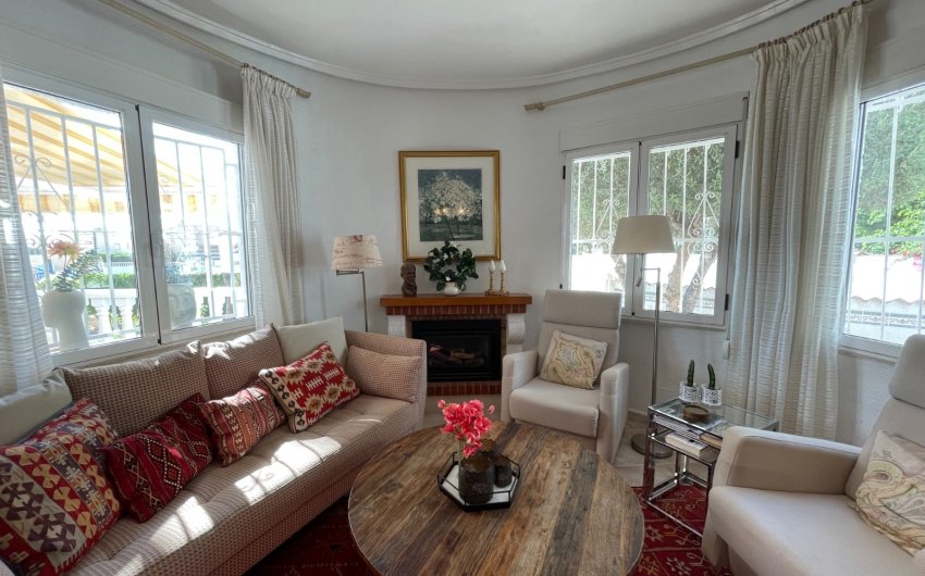 Resale - Villa -
Ciudad Quesada - Costa Blanca