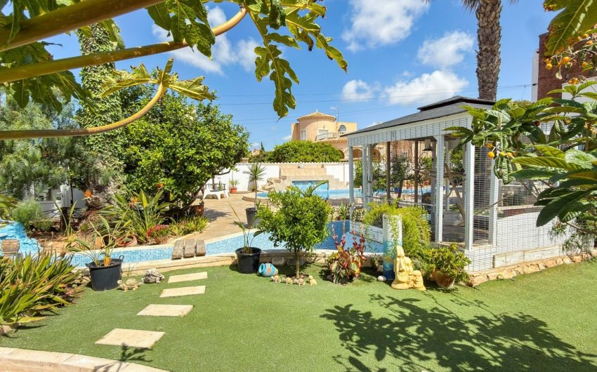 Resale - Villa -
Ciudad Quesada - Costa Blanca