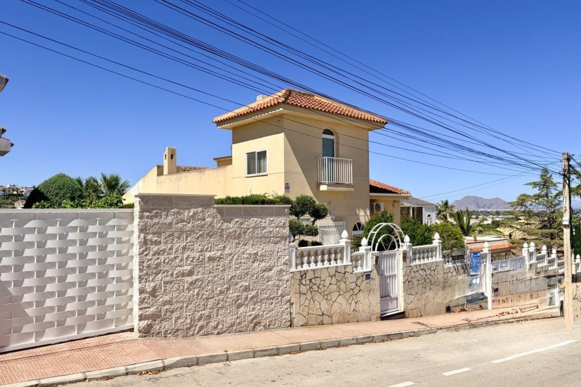 Resale - Villa -
Ciudad Quesada - Costa Blanca