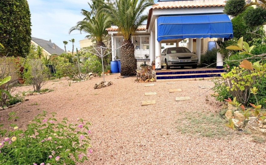 Resale - Villa -
Ciudad Quesada - Costa Blanca