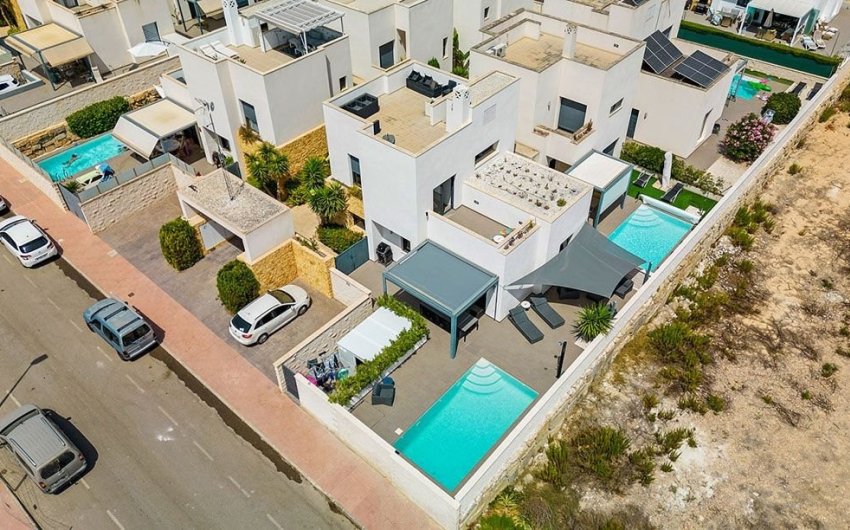 Resale - Villa -
Ciudad Quesada - Costa Blanca