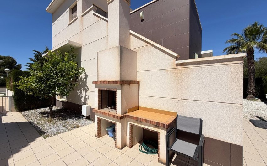 Resale - Villa -
Ciudad Quesada - Dona Pepa