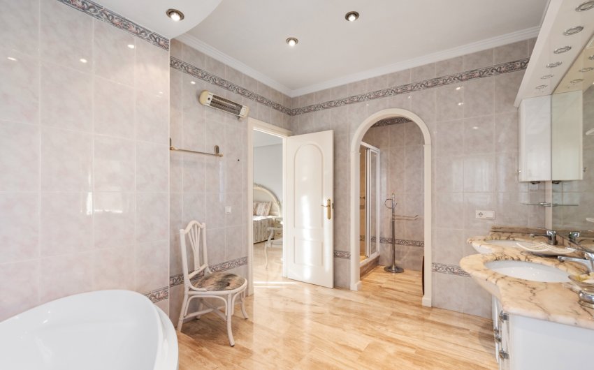 Resale - Villa -
Ciudad Quesada - Doña Pepa