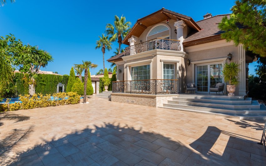 Resale - Villa -
Ciudad Quesada - Doña Pepa