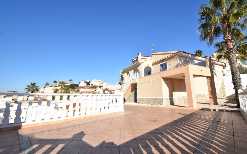 Resale - Villa -
Ciudad Quesada - Golf course