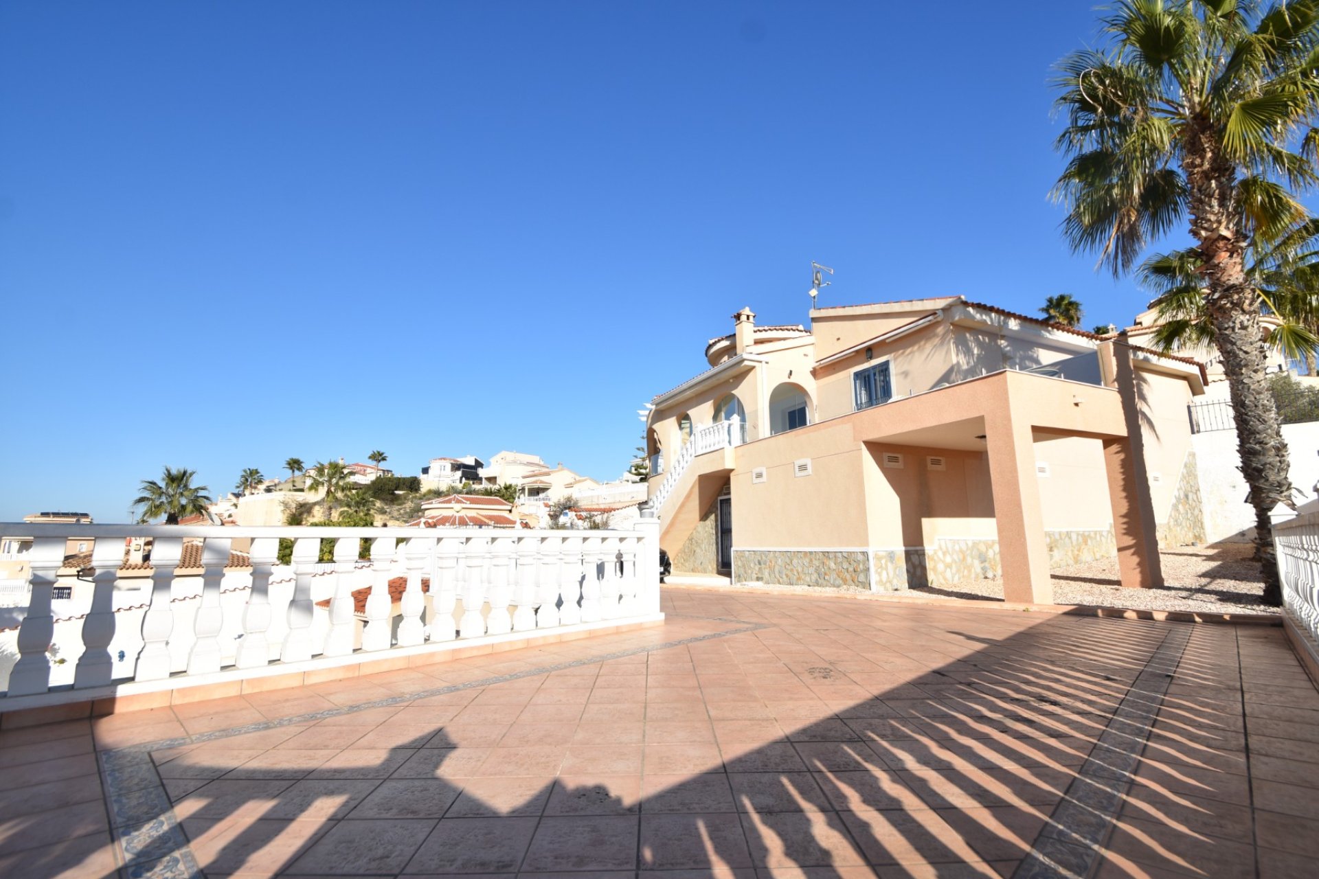 Resale - Villa -
Ciudad Quesada - Golf course