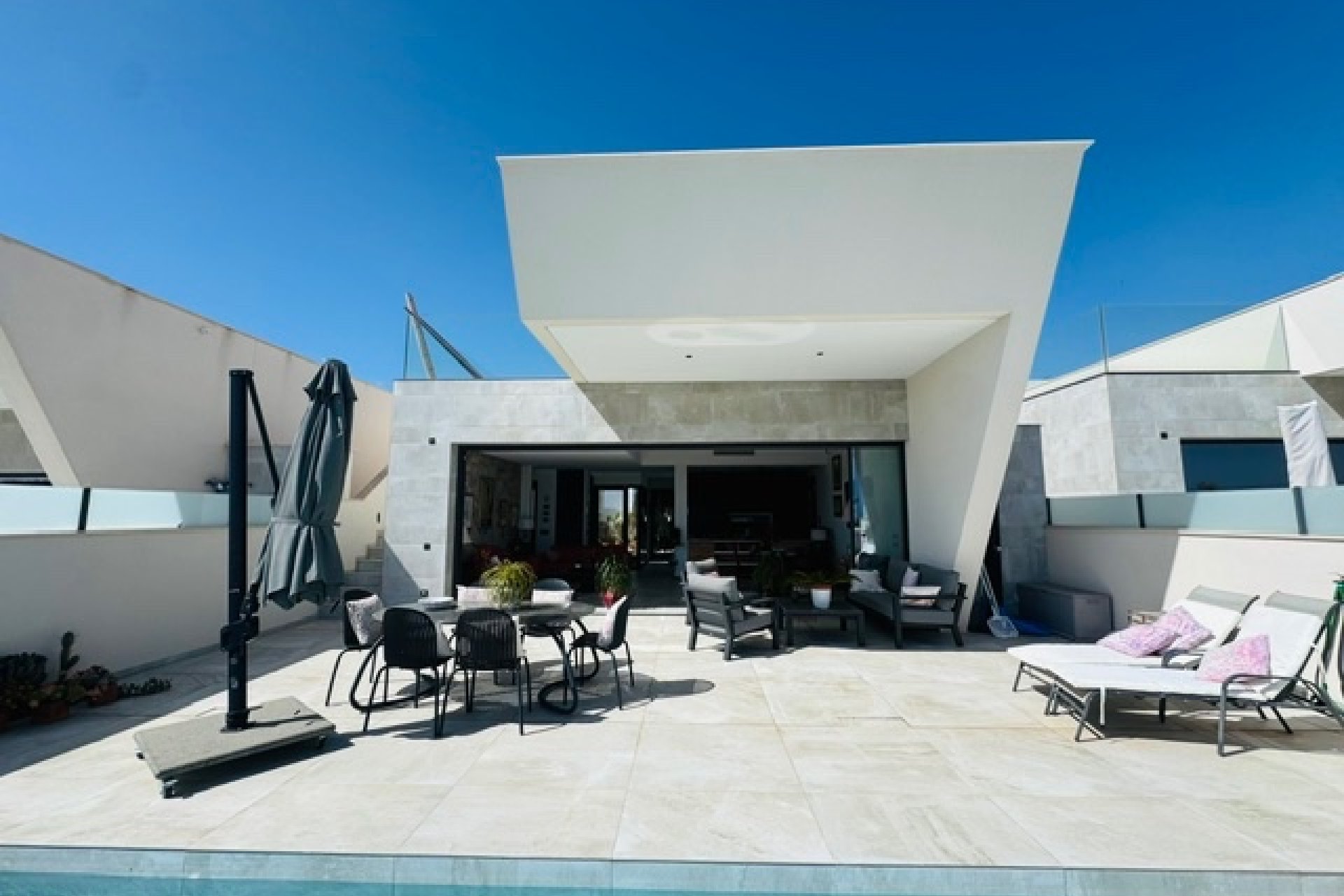 Resale - Villa -
Ciudad Quesada - La Fiesta