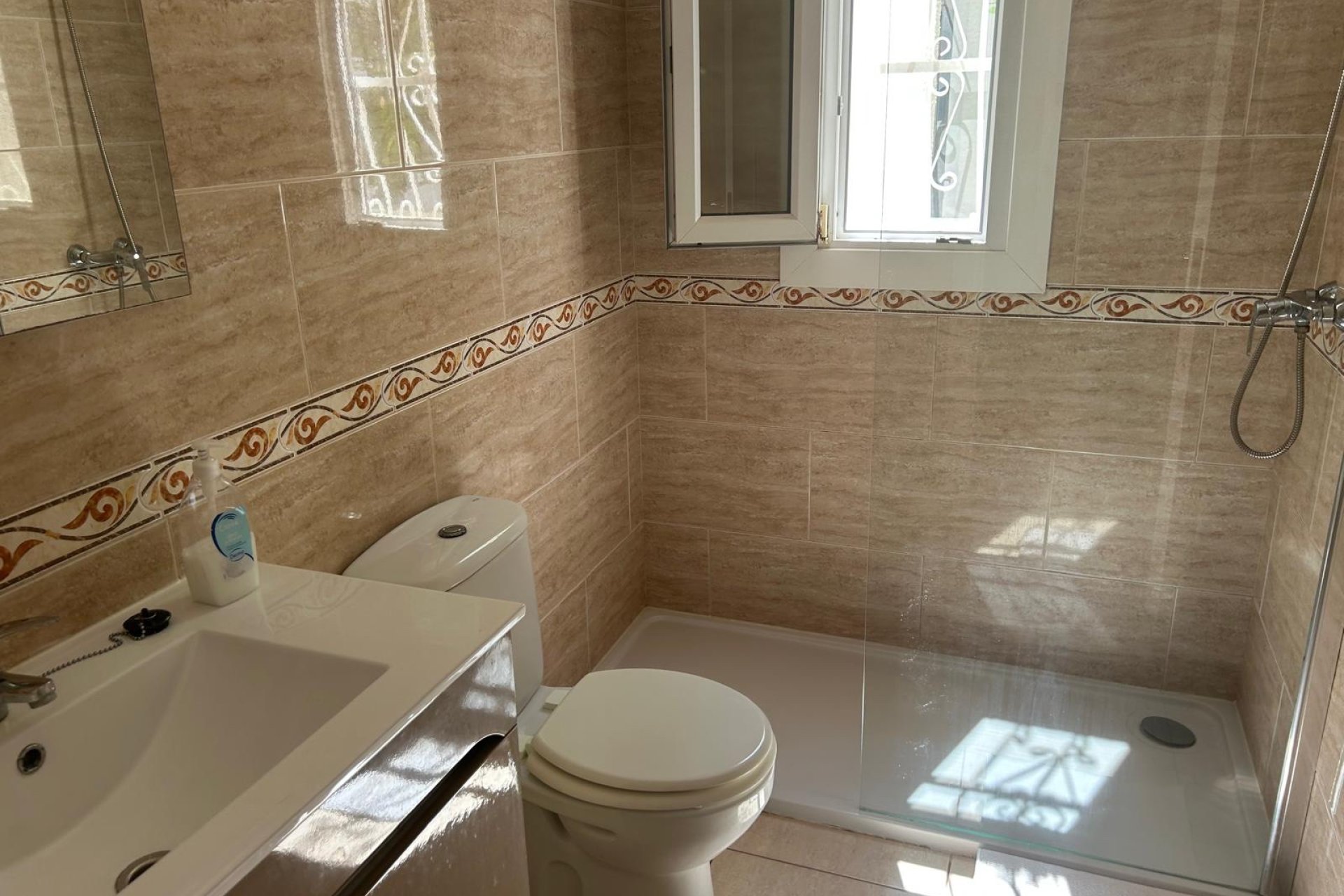 Resale - Villa -
Ciudad Quesada - La Marquesa Golf