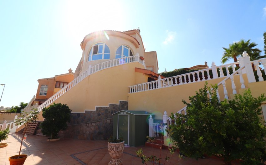 Resale - Villa -
Ciudad Quesada - La Marquesa Golf