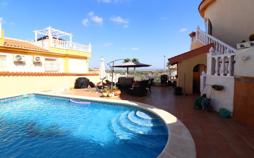 Resale - Villa -
Ciudad Quesada - La Marquesa Golf