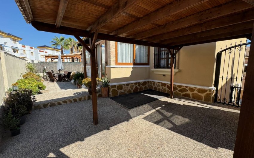 Resale - Villa -
Ciudad Quesada - La Marquesa Golf