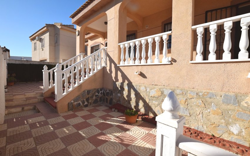 Resale - Villa -
Ciudad Quesada - La Marquesa Golf