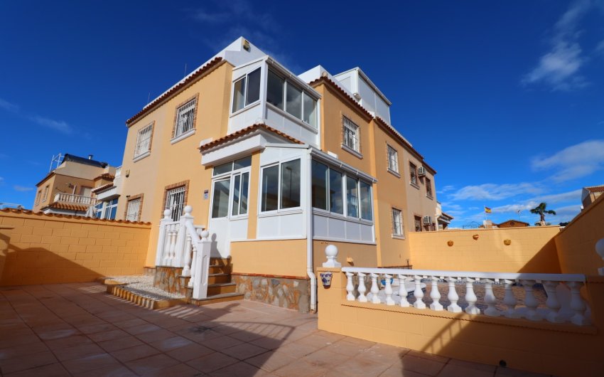 Resale - Villa -
Ciudad Quesada - Lo Marabú