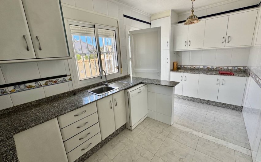 Resale - Villa -
Ciudad Quesada - Lo Pepin