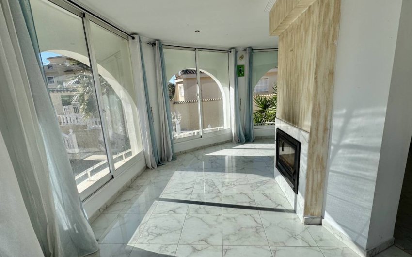 Resale - Villa -
Ciudad Quesada - Lo Pepin