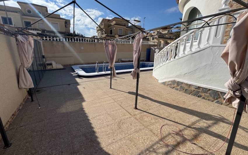 Resale - Villa -
Ciudad Quesada - Lo Pepin