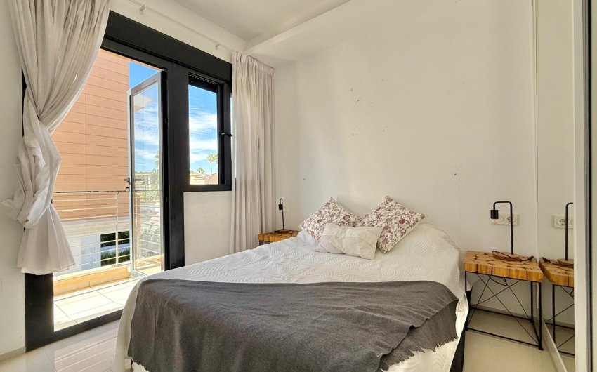 Resale - Villa -
Ciudad Quesada - Pueblo Bravo