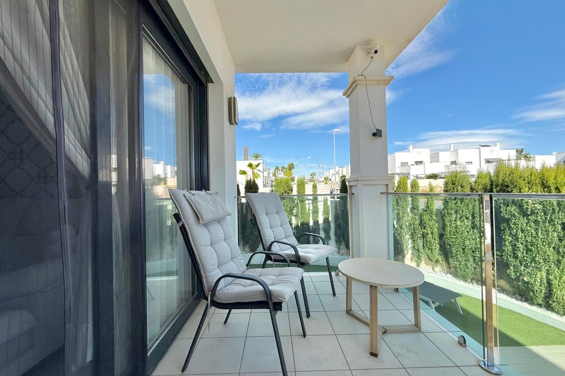 Resale - Villa -
Ciudad Quesada - Pueblo Bravo