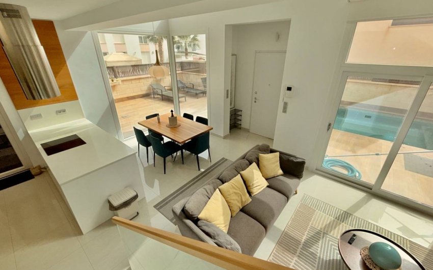 Resale - Villa -
Ciudad Quesada - Pueblo Bravo