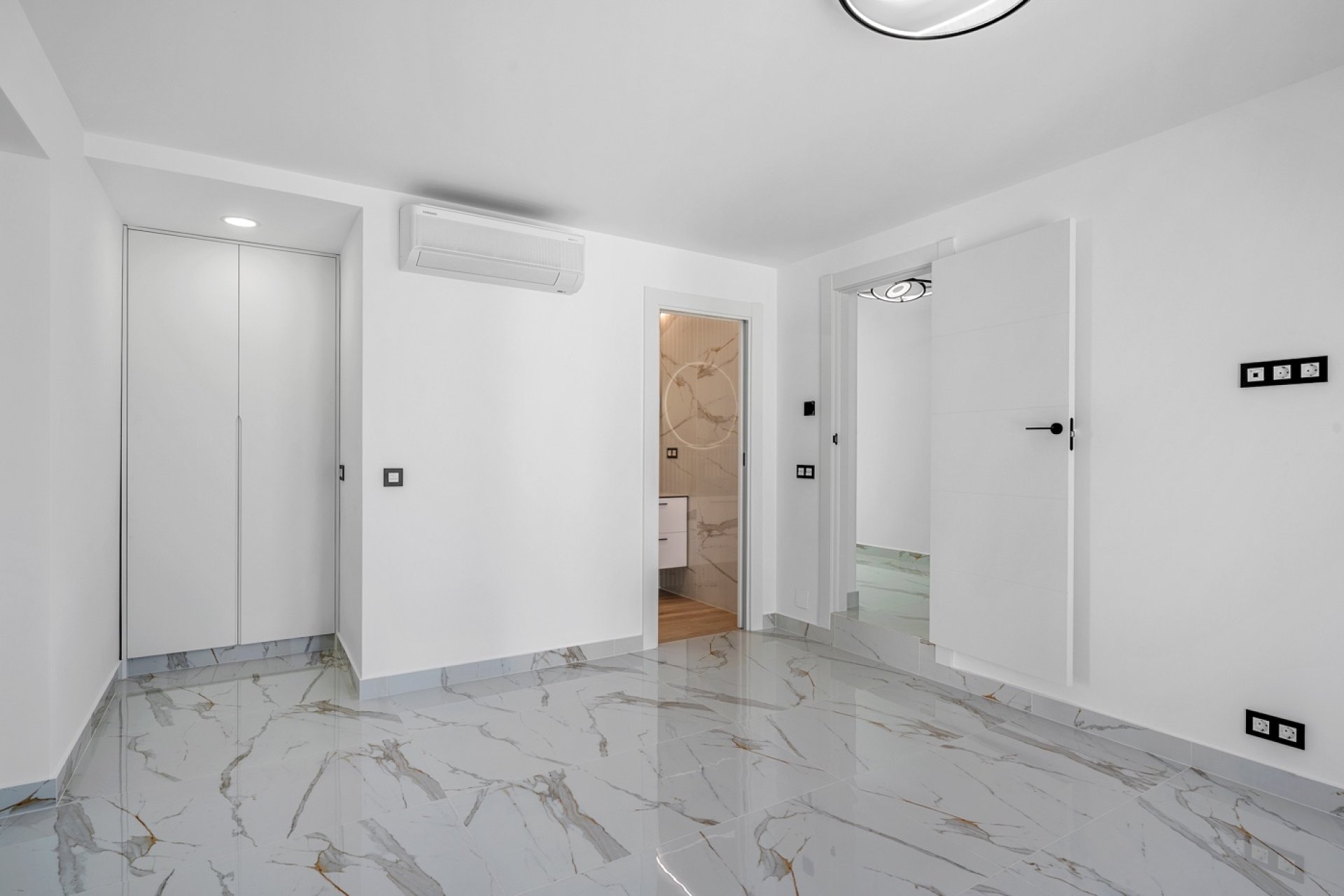 Resale - Villa -
Ciudad Quesada - Rojales