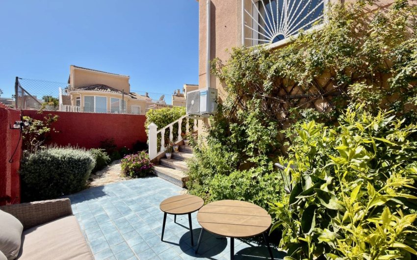 Resale - Villa -
Ciudad Quesada - Rojales