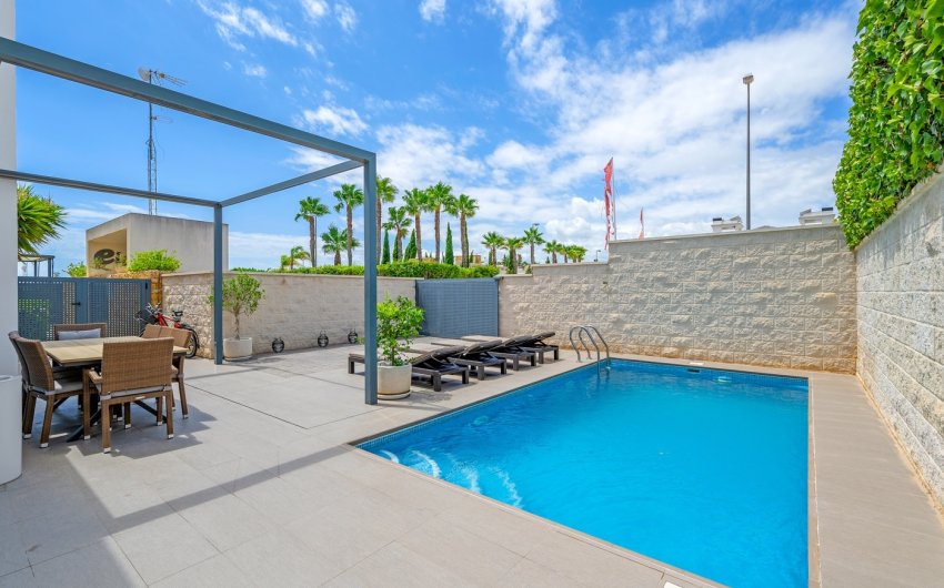 Resale - Villa -
Ciudad Quesada - Rojales