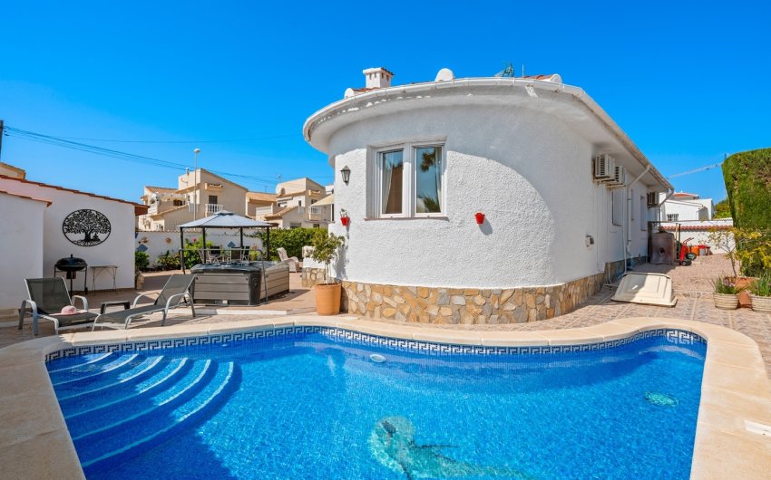 Resale - Villa -
Ciudad Quesada - Rojales