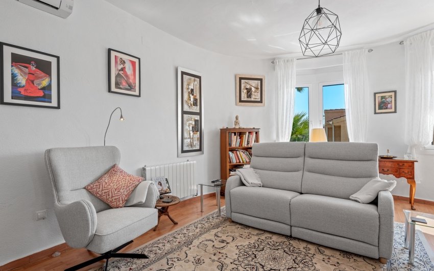 Resale - Villa -
Ciudad Quesada - Rojales