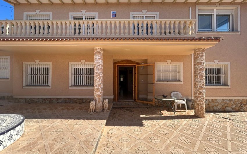 Resale - Villa -
Ciudad Quesada - town