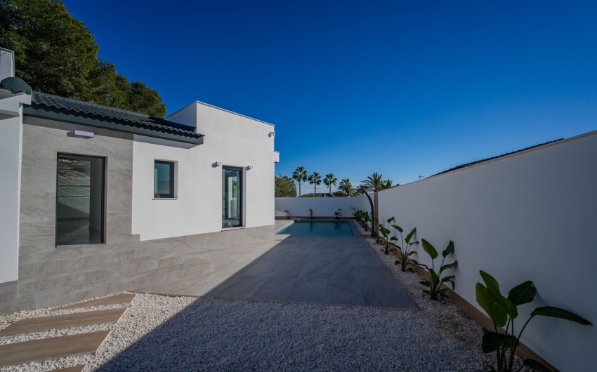 Resale - Villa -
Ciudad Quesada - town