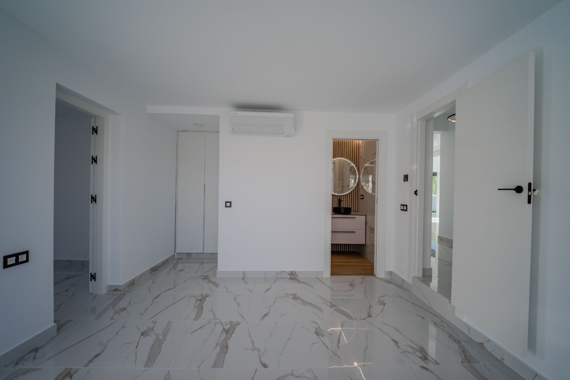 Resale - Villa -
Ciudad Quesada - town