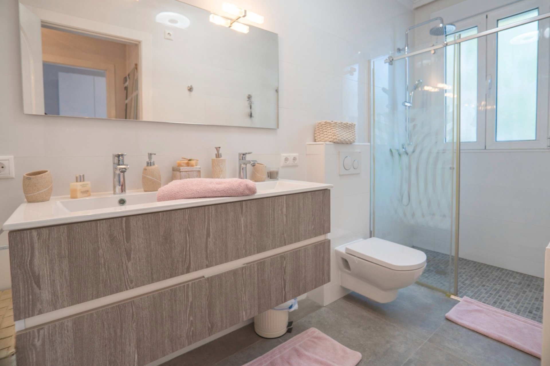 Resale - Villa -
Ciudad Quesada