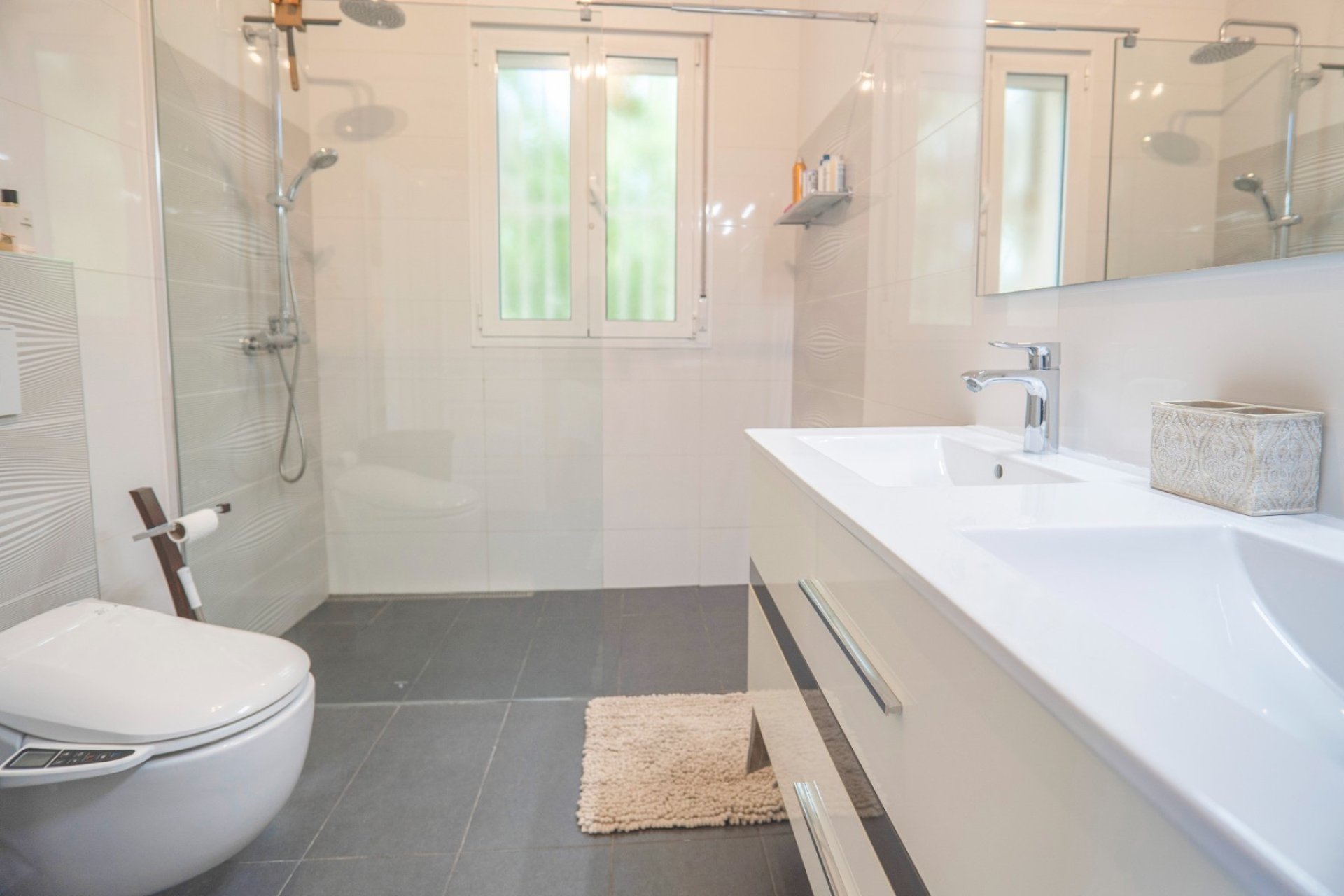 Resale - Villa -
Ciudad Quesada