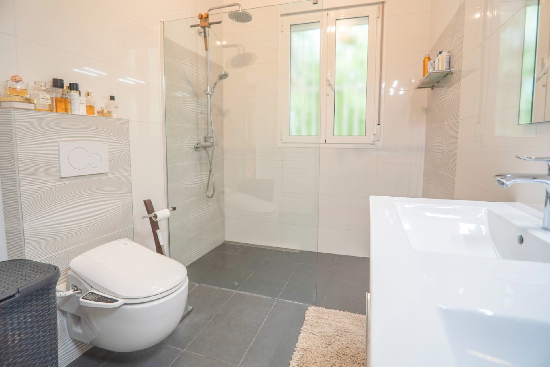 Resale - Villa -
Ciudad Quesada