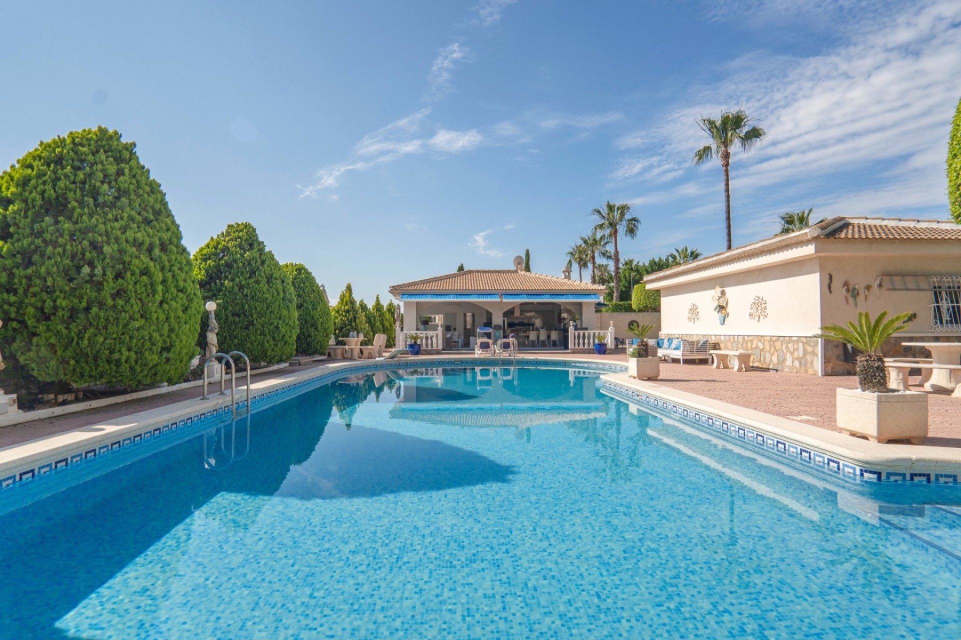 Resale - Villa -
Ciudad Quesada