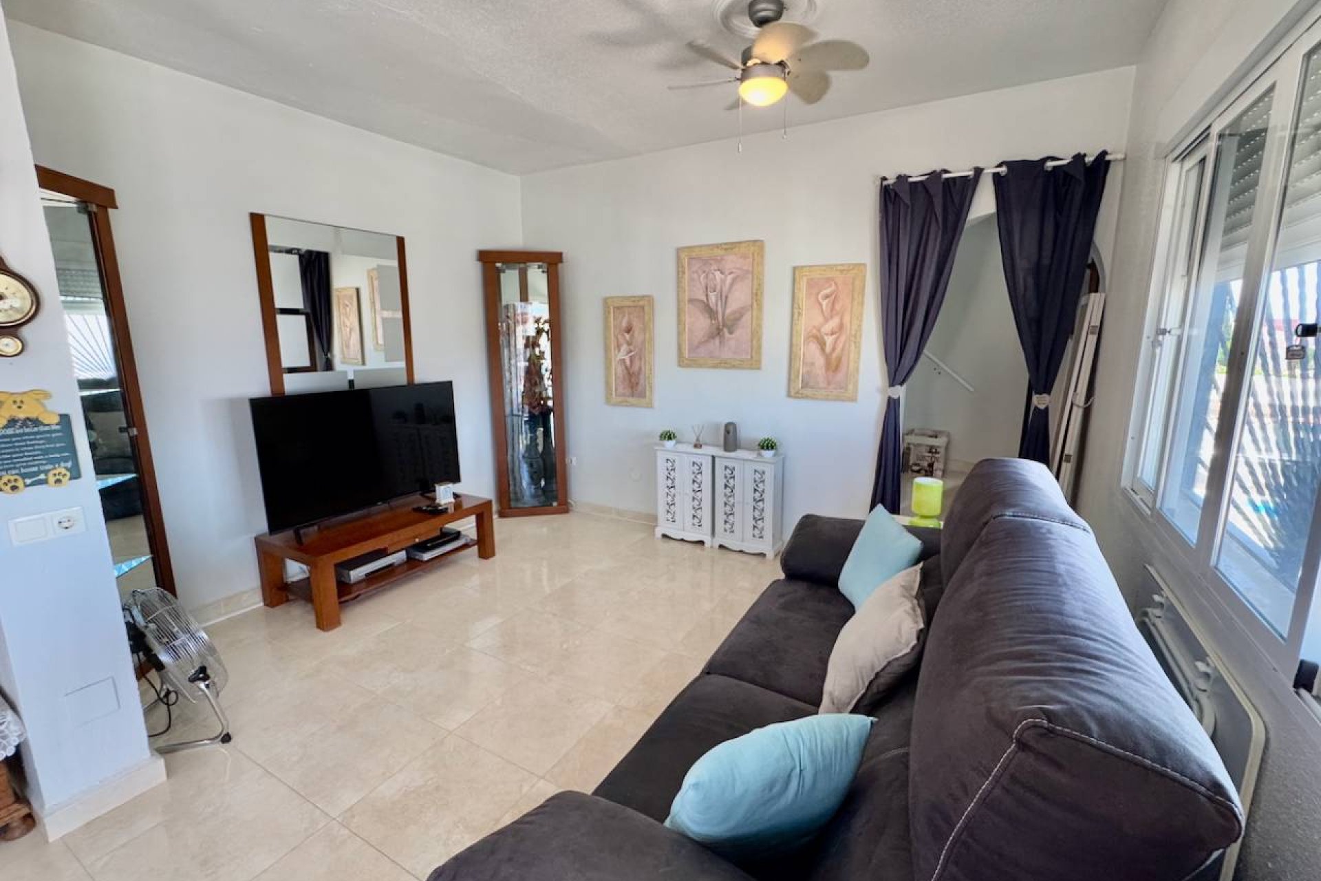 Resale - Villa -
Ciudad Quesada