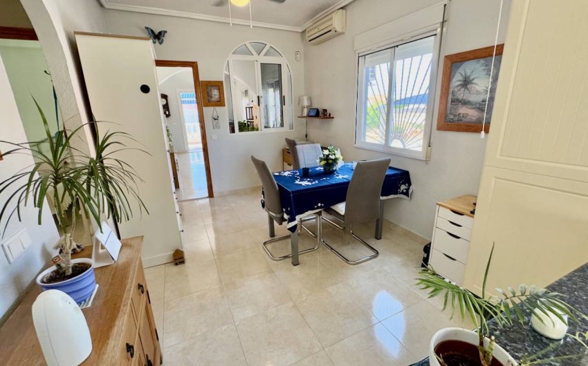 Resale - Villa -
Ciudad Quesada