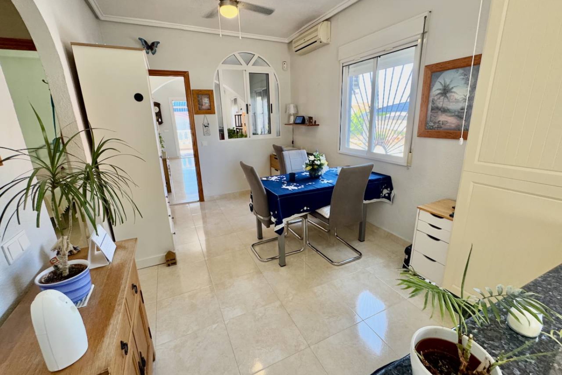 Resale - Villa -
Ciudad Quesada