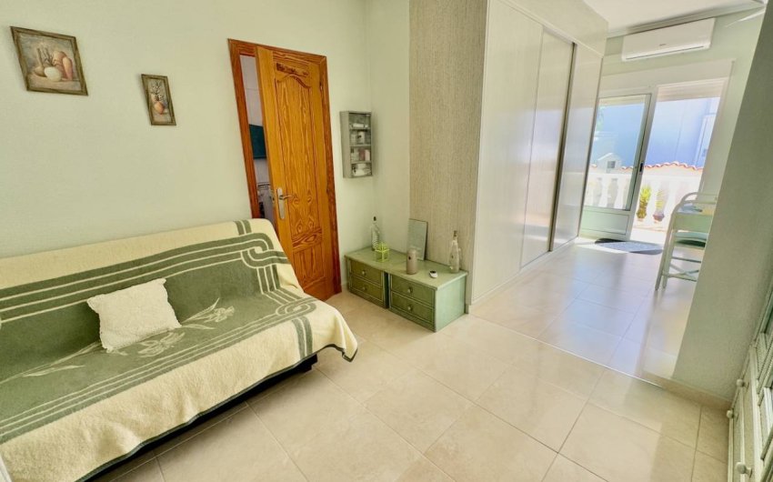 Resale - Villa -
Ciudad Quesada