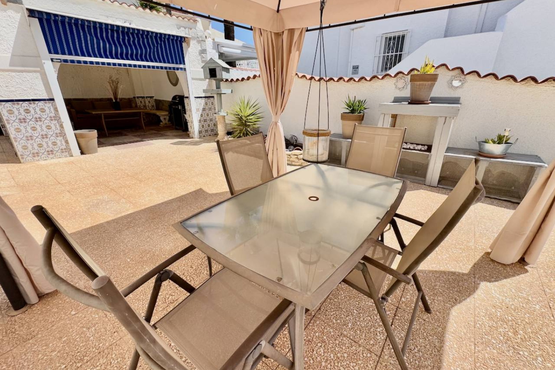 Resale - Villa -
Ciudad Quesada