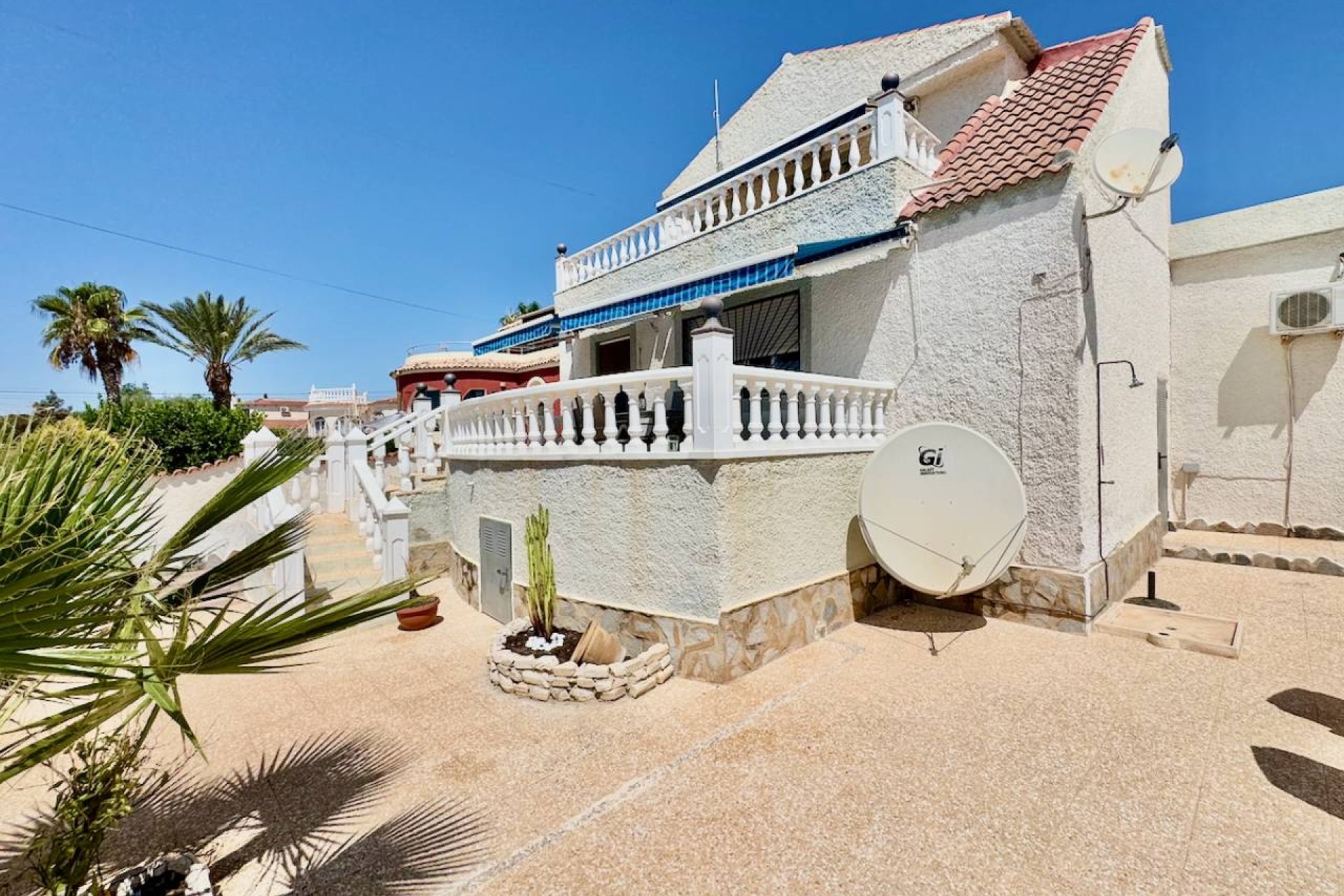 Resale - Villa -
Ciudad Quesada