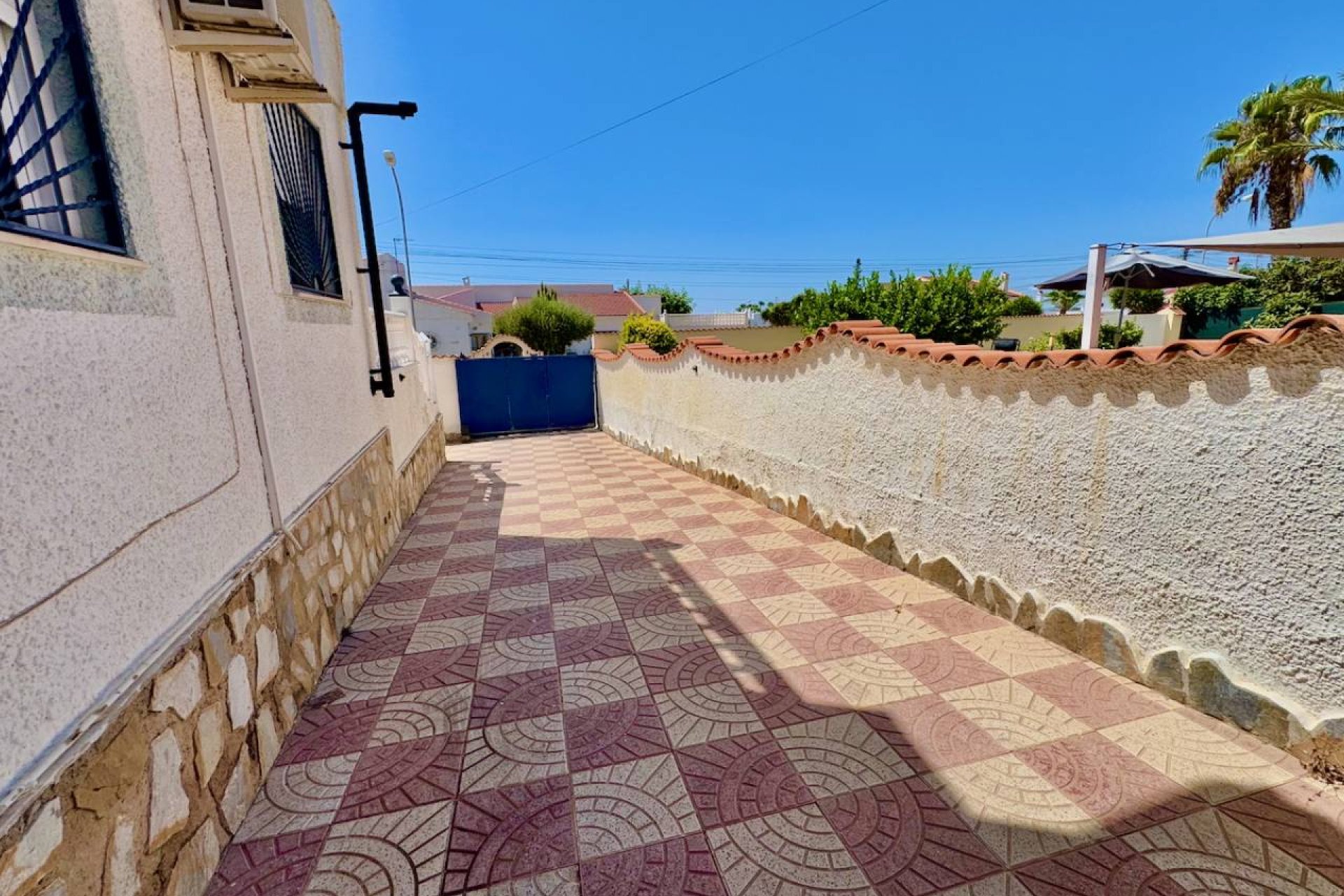 Resale - Villa -
Ciudad Quesada