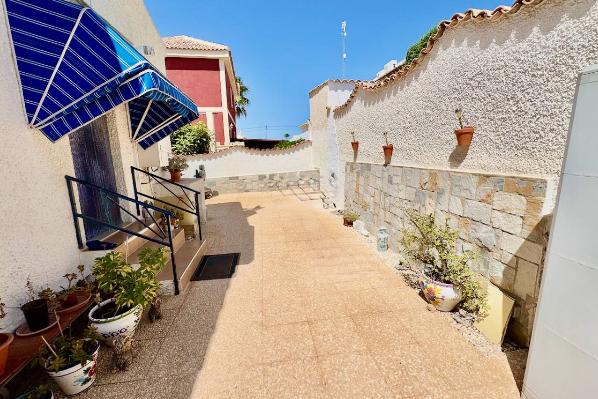 Resale - Villa -
Ciudad Quesada