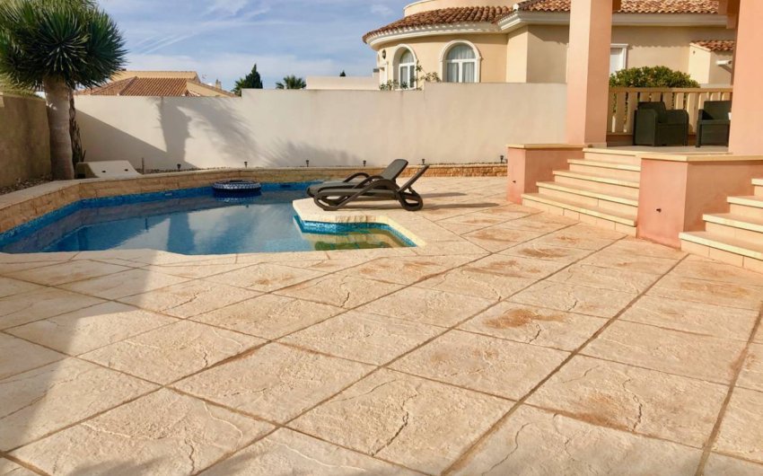 Resale - Villa -
Ciudad Quesada