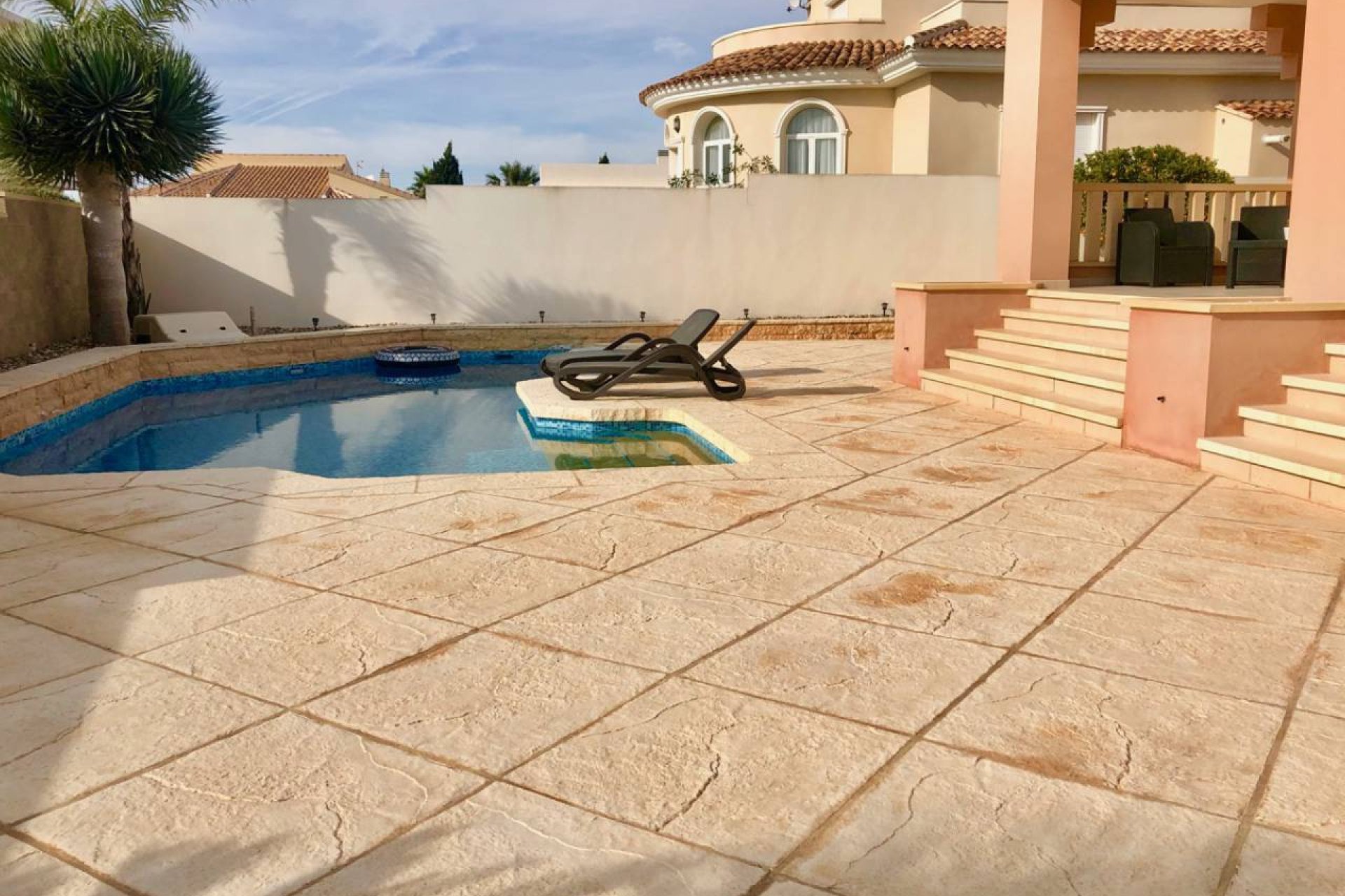 Resale - Villa -
Ciudad Quesada