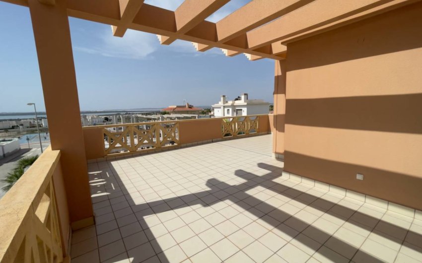 Resale - Villa -
Ciudad Quesada