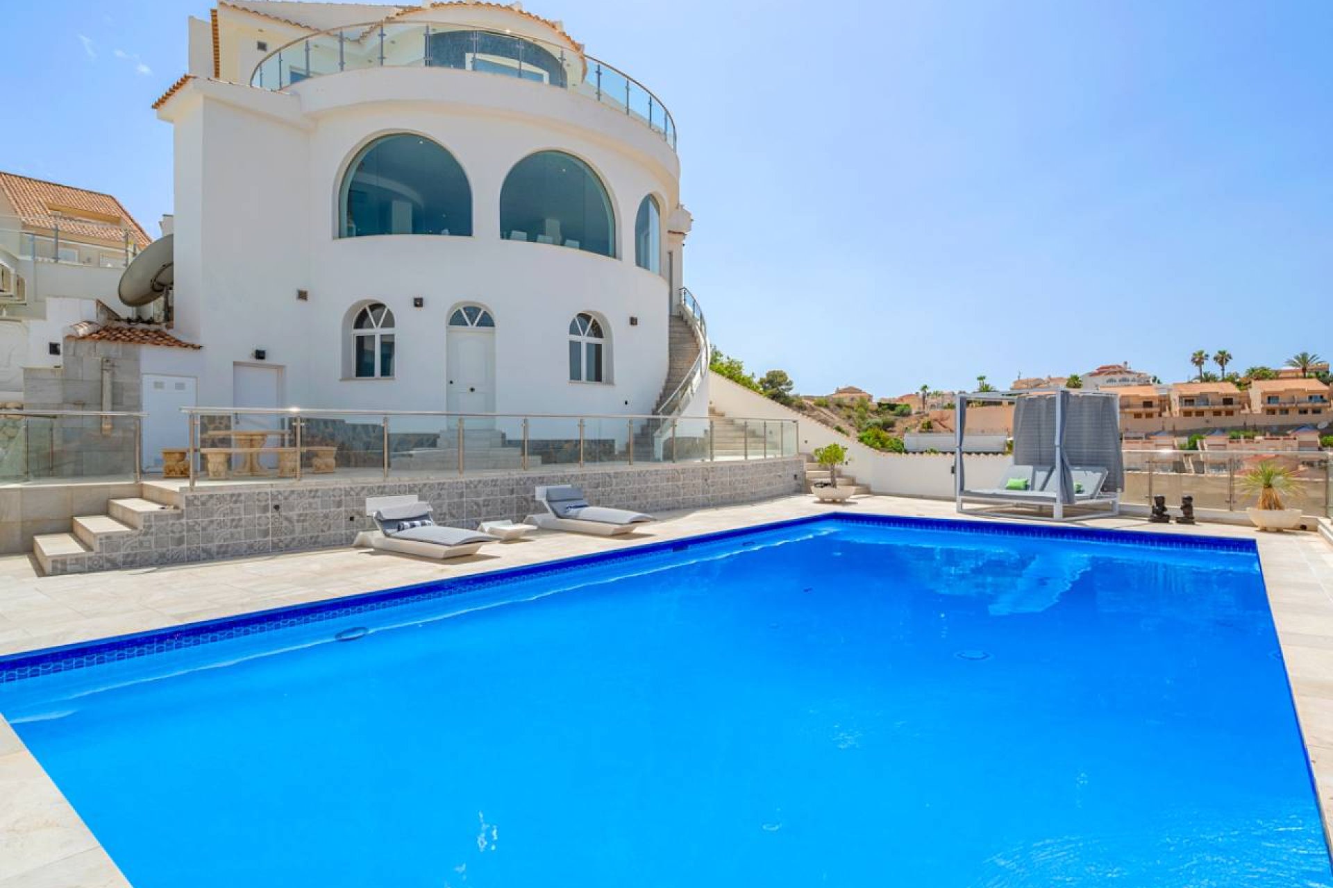 Resale - Villa -
Ciudad Quesada