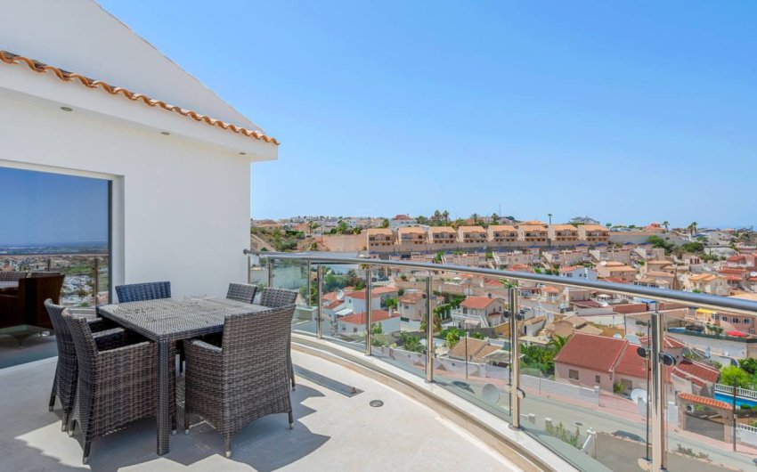 Resale - Villa -
Ciudad Quesada