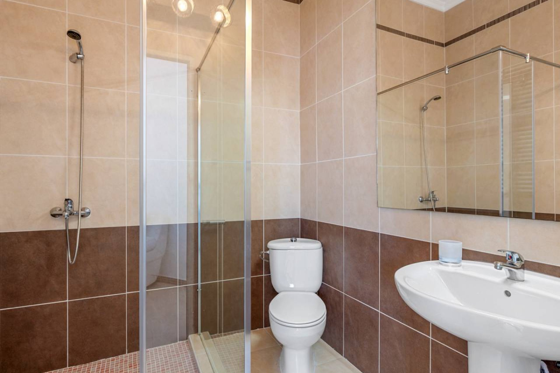 Resale - Villa -
Ciudad Quesada