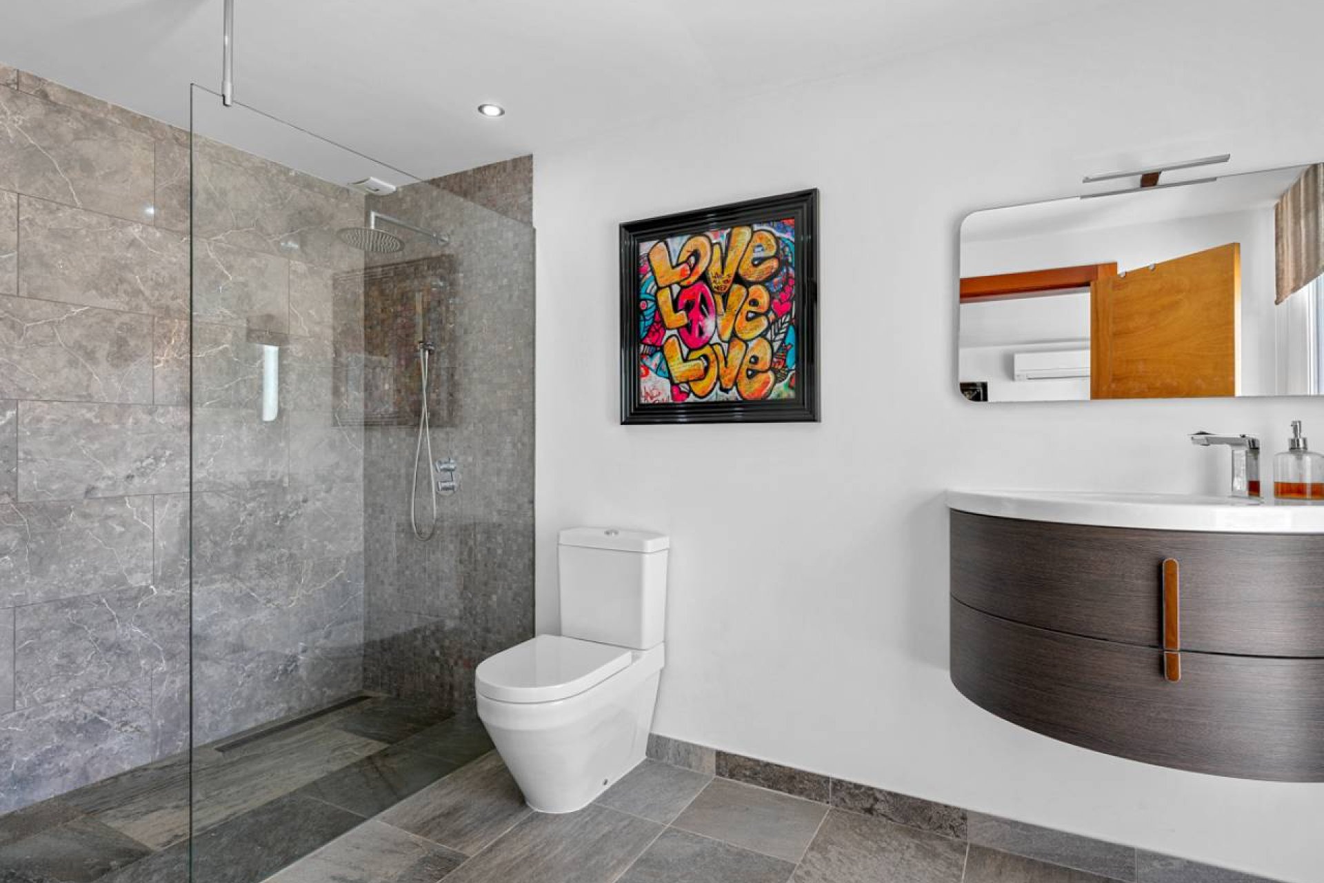 Resale - Villa -
Ciudad Quesada